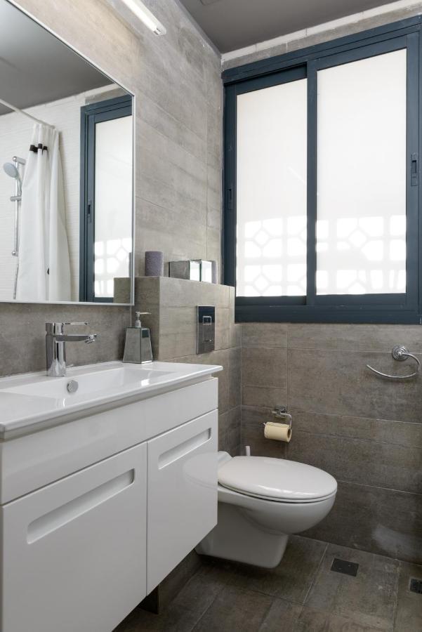Apartamento Bright & Modern 2Br With Balcony On Dizzengoff Tel Aviv Exterior foto