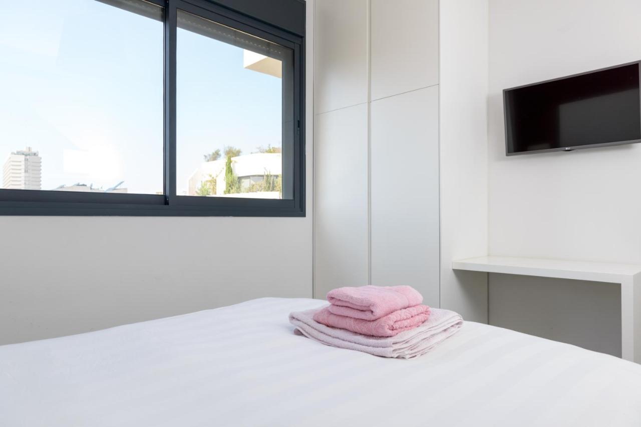Apartamento Bright & Modern 2Br With Balcony On Dizzengoff Tel Aviv Exterior foto
